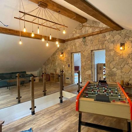 אמבראן Gite Confort 15 Couchages, Vue Panoramique Montagne Hautes Alpes, Terrasses מראה חיצוני תמונה