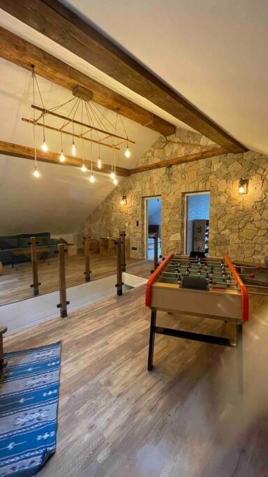אמבראן Gite Confort 15 Couchages, Vue Panoramique Montagne Hautes Alpes, Terrasses מראה חיצוני תמונה