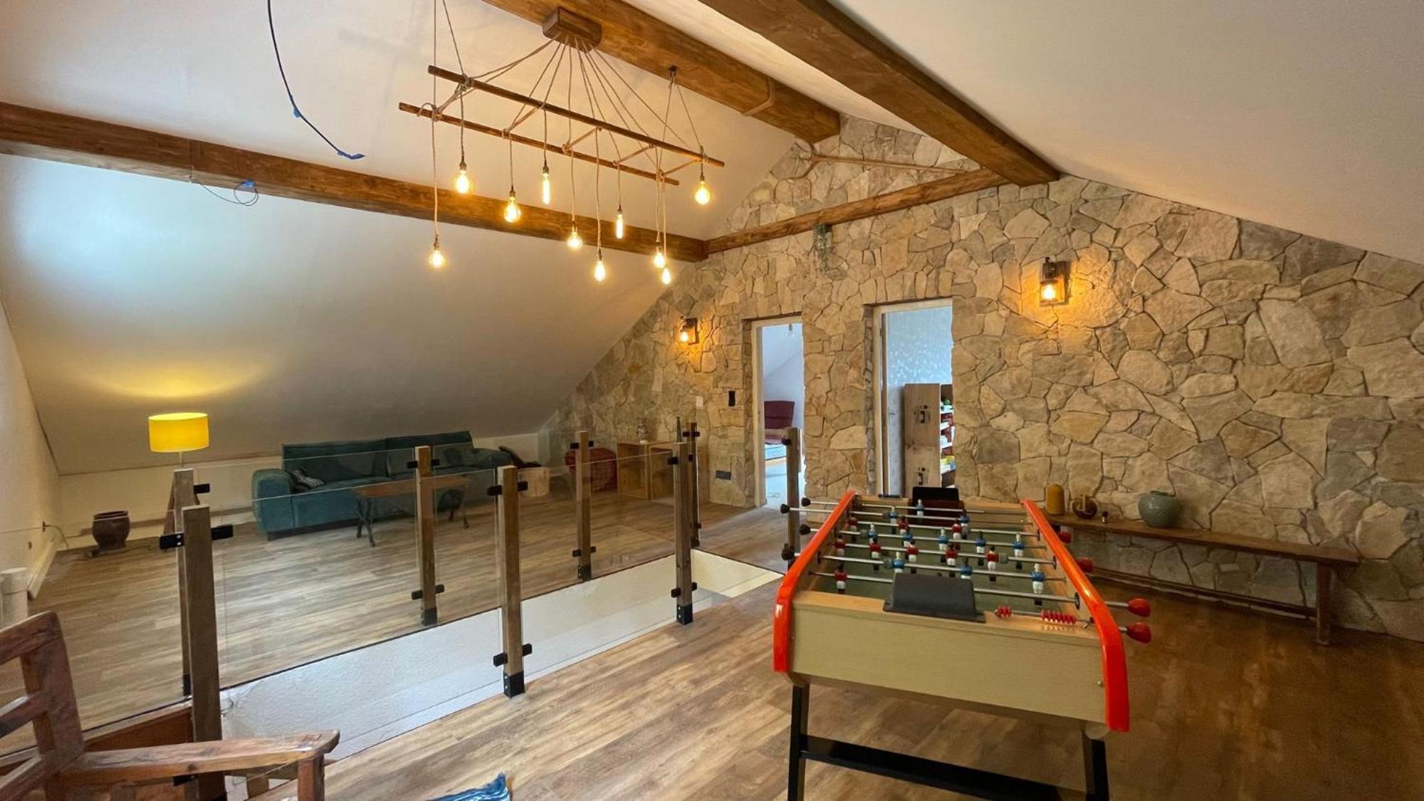 אמבראן Gite Confort 15 Couchages, Vue Panoramique Montagne Hautes Alpes, Terrasses מראה חיצוני תמונה