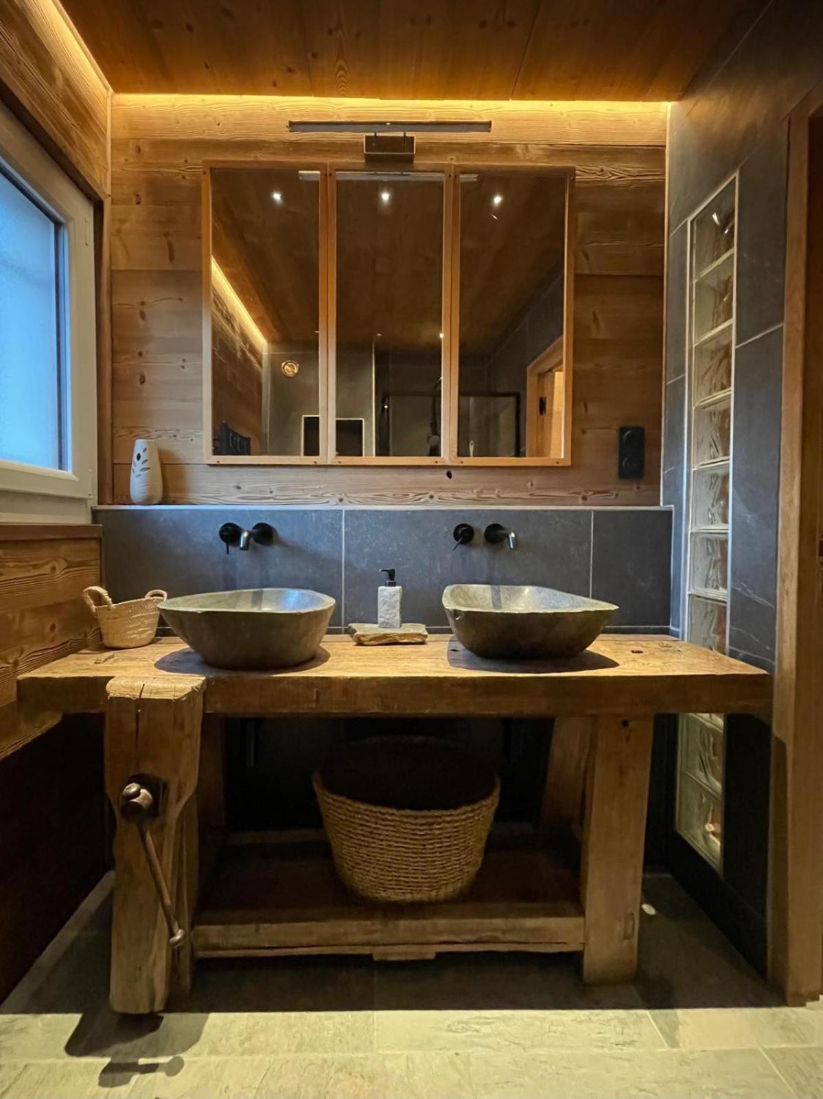 אמבראן Gite Confort 15 Couchages, Vue Panoramique Montagne Hautes Alpes, Terrasses מראה חיצוני תמונה