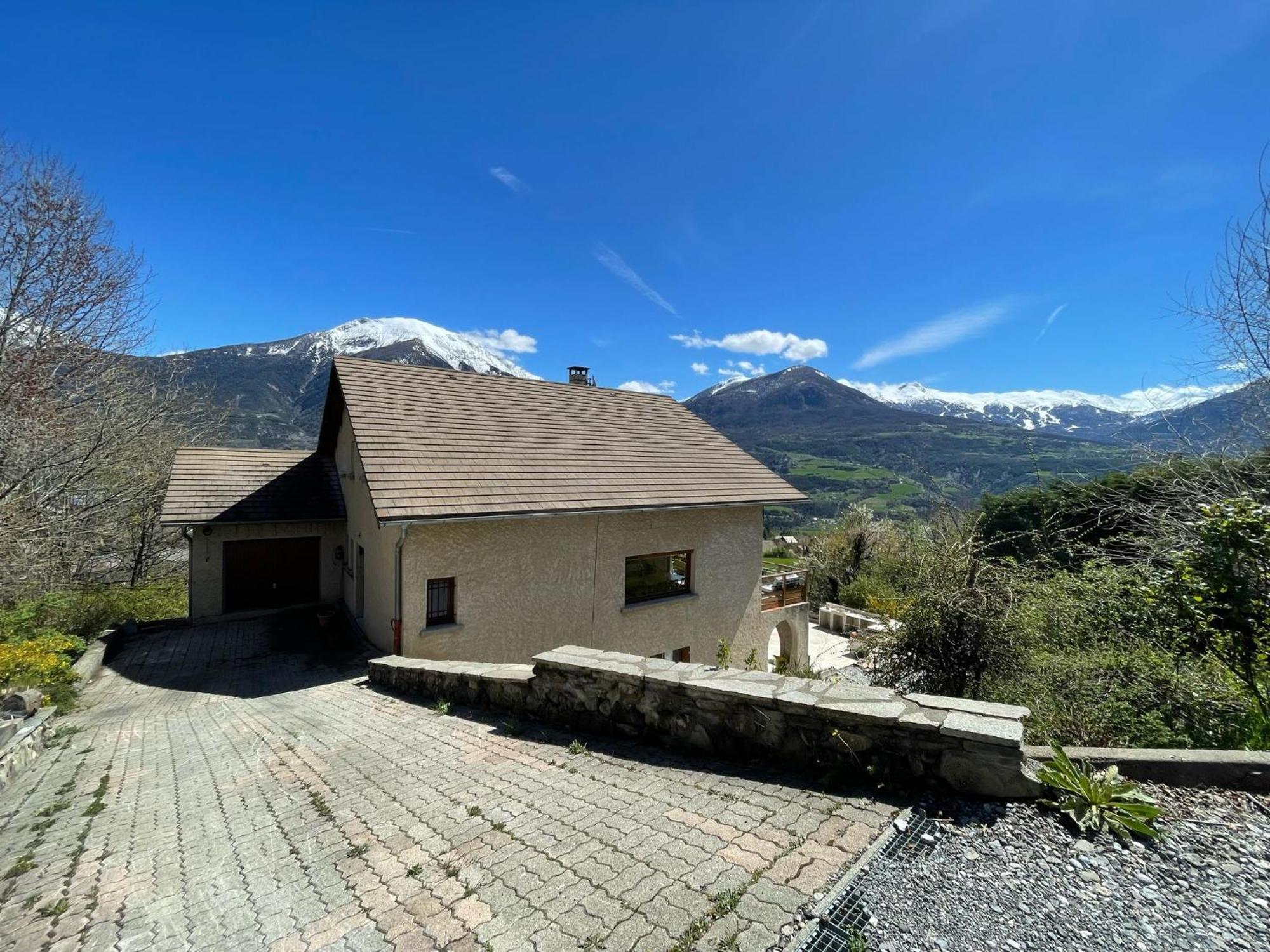 אמבראן Gite Confort 15 Couchages, Vue Panoramique Montagne Hautes Alpes, Terrasses מראה חיצוני תמונה